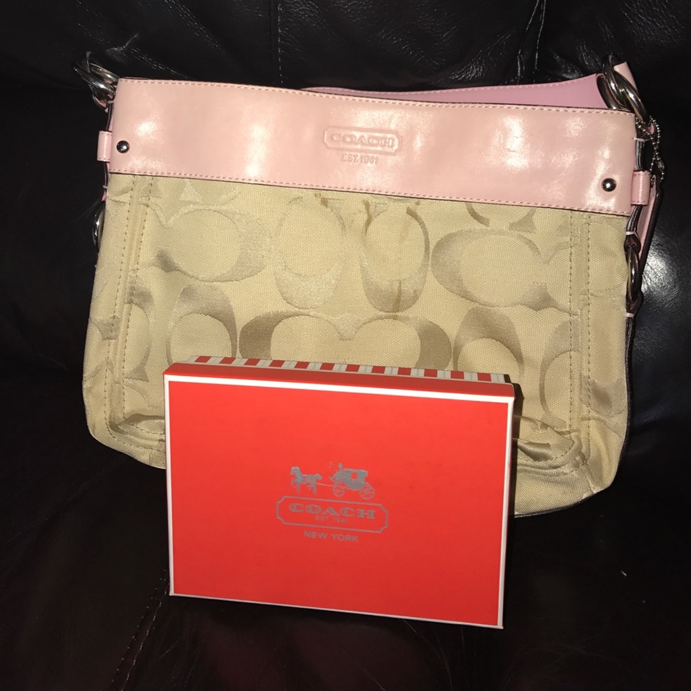 COPY - 💕COACH, Authentic💕GUC, signature hobo bag